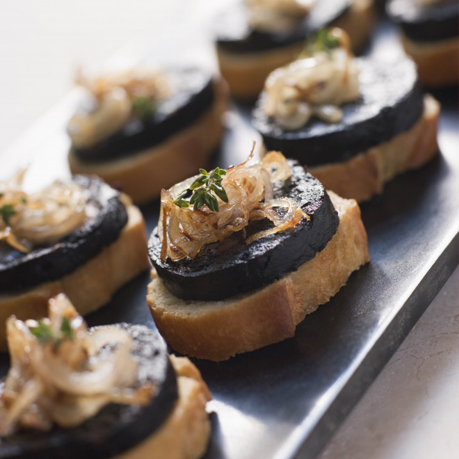 Les Coffrets Cadeaux I21304 Toast Au Boudin Noir Et Fondue D Oignons